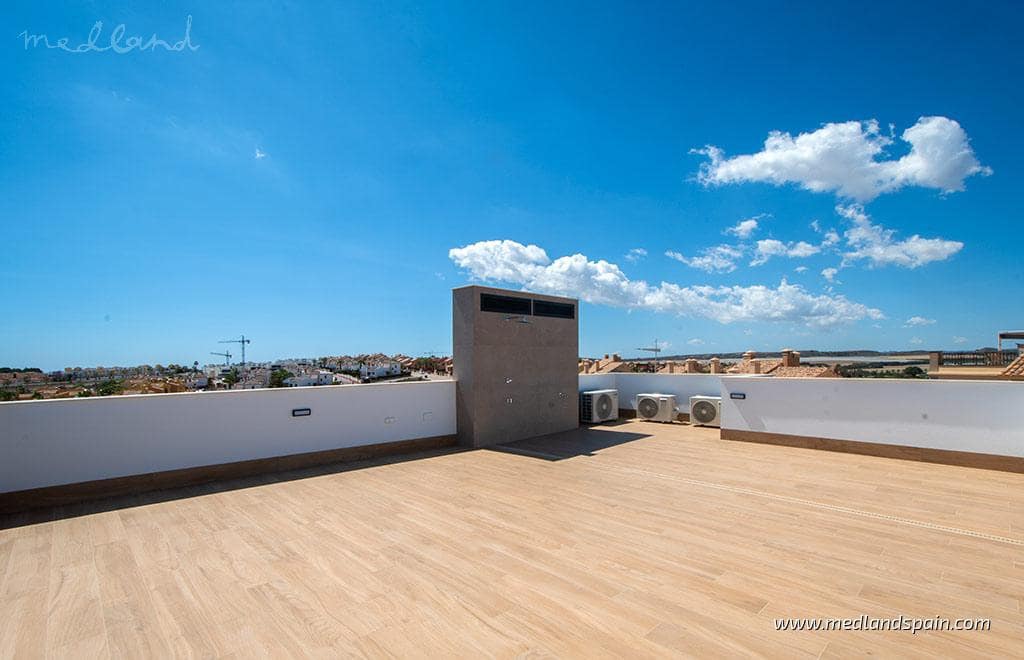 3 soveværelse Villa til salg i Algorfa med garage - € 520.000 (Ref: 9390419)