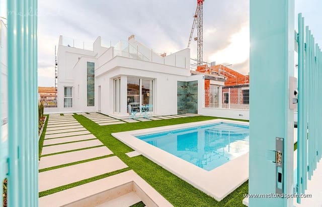 3 chambre Maison de Ville à vendre à Las Lomas de Rame - Bahía Bella, Los Alcázares avec piscine garage - 467 000 € (Ref: 9390423)