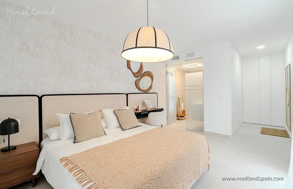 3 sypialnia Willa na sprzedaż w Los Alcazares z basenem garażem - 467 000 € (Ref: 9390423)