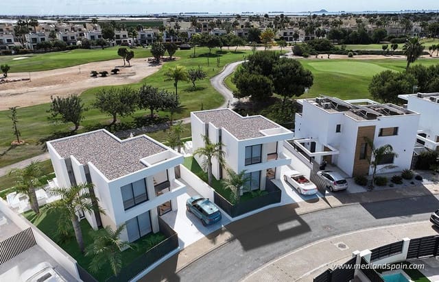 3 soveværelse Villa til salg i Roda, San Javier med swimmingpool garage - € 799.000 (Ref: 9403279)