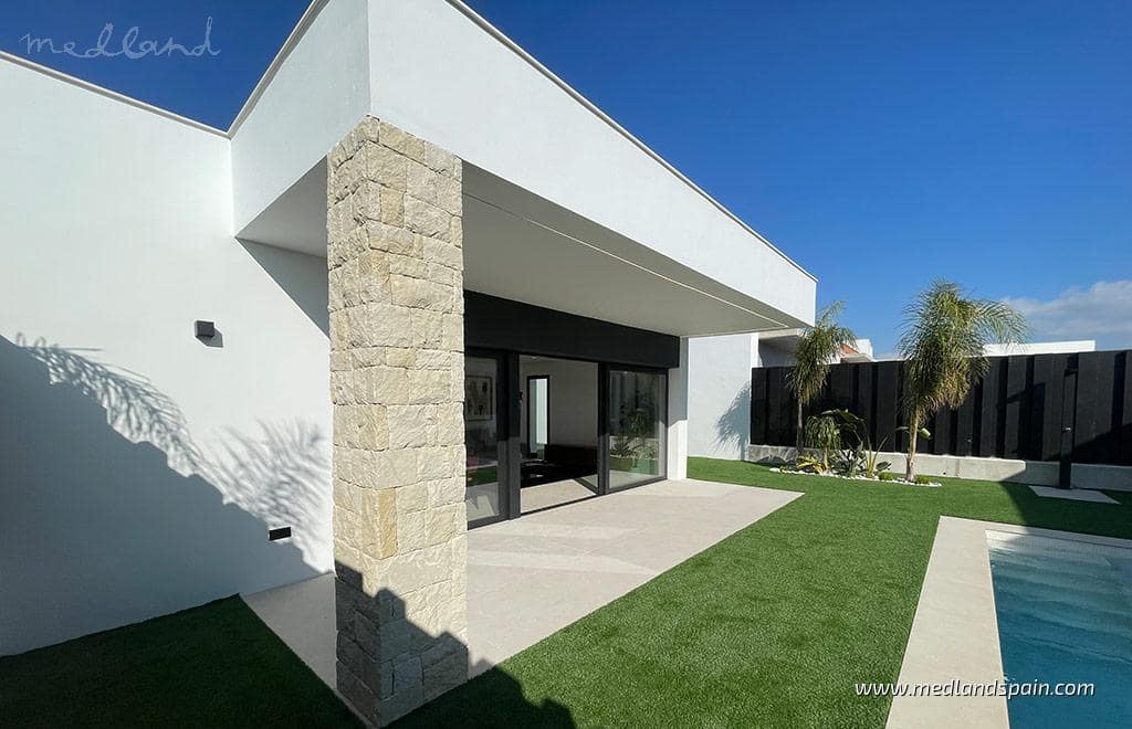 3 soverom Villa til salgs i Molina de Segura med svømmebasseng garasje - € 409 000 (Ref: 9403280)