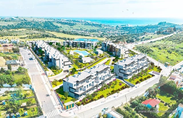 3 soverom Leilighet til salgs i Valle Romano Golf, Estepona med svømmebasseng garasje - € 450 000 (Ref: 9406394)