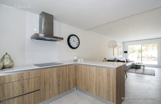 3 soveværelse Villa til salg i Dénia med swimmingpool garage - € 475.000 (Ref: 9410776)