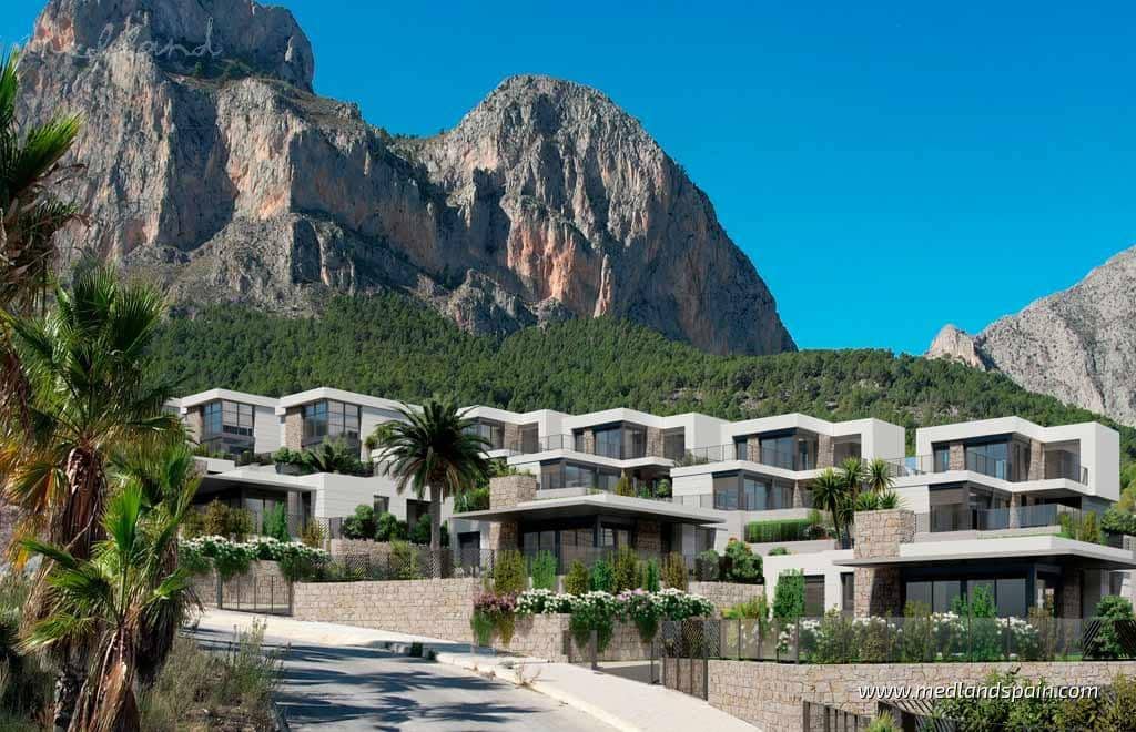 3 bedroom Villa for sale in Polop - € 599,500 (Ref: 9410779)