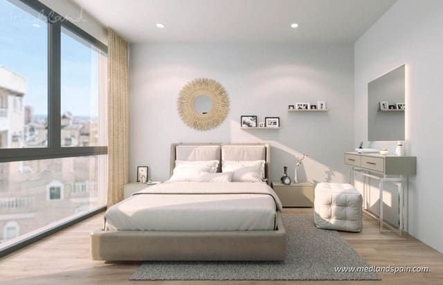 3 slaapkamer Appartement te koop in Puerto Deportivo, Torrevieja met zwembad - € 419.900 (Ref: 9419575)