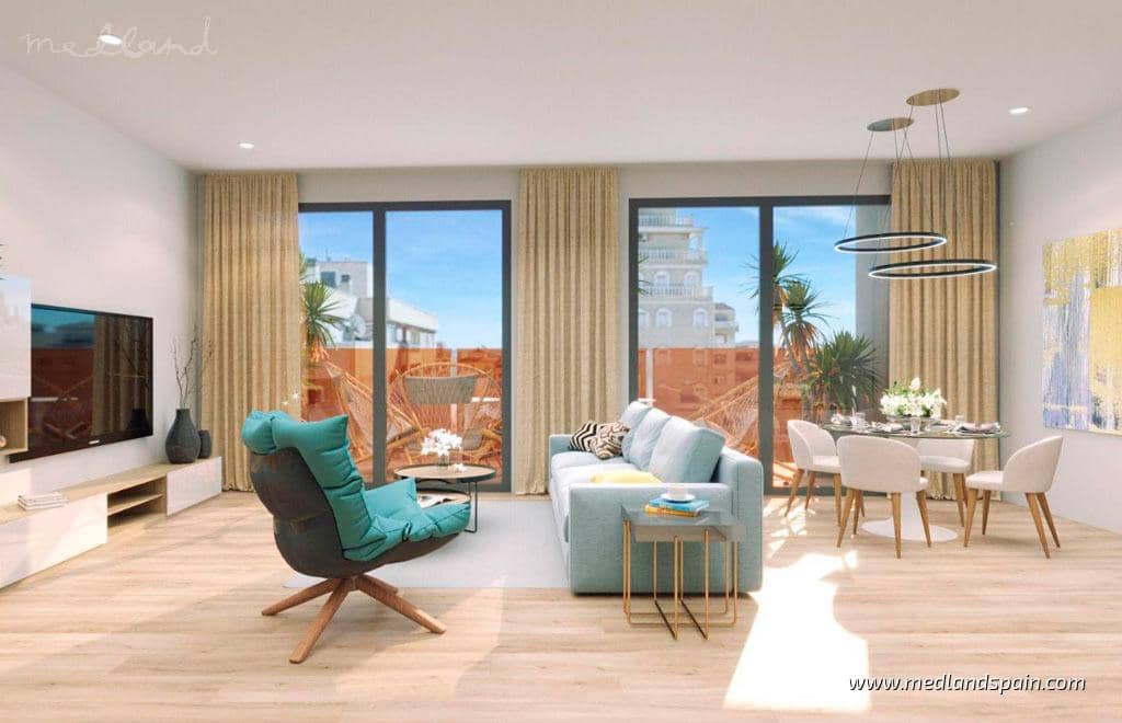 3 makuuhuone Huoneisto myytävänä paikassa Torrevieja mukana uima-altaan - 295 000 € (Ref: 9419577)