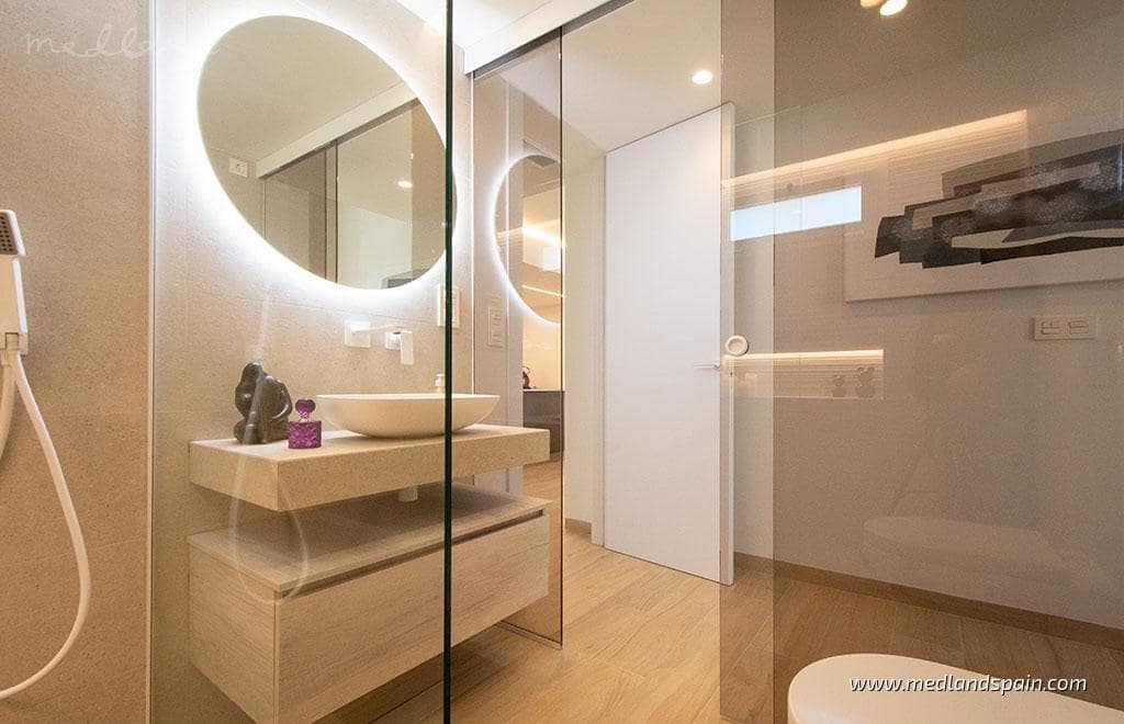 3 sovrum Lägenhet till salu i Guardamar del Segura med pool garage - 330 000 € (Ref: 9426987)