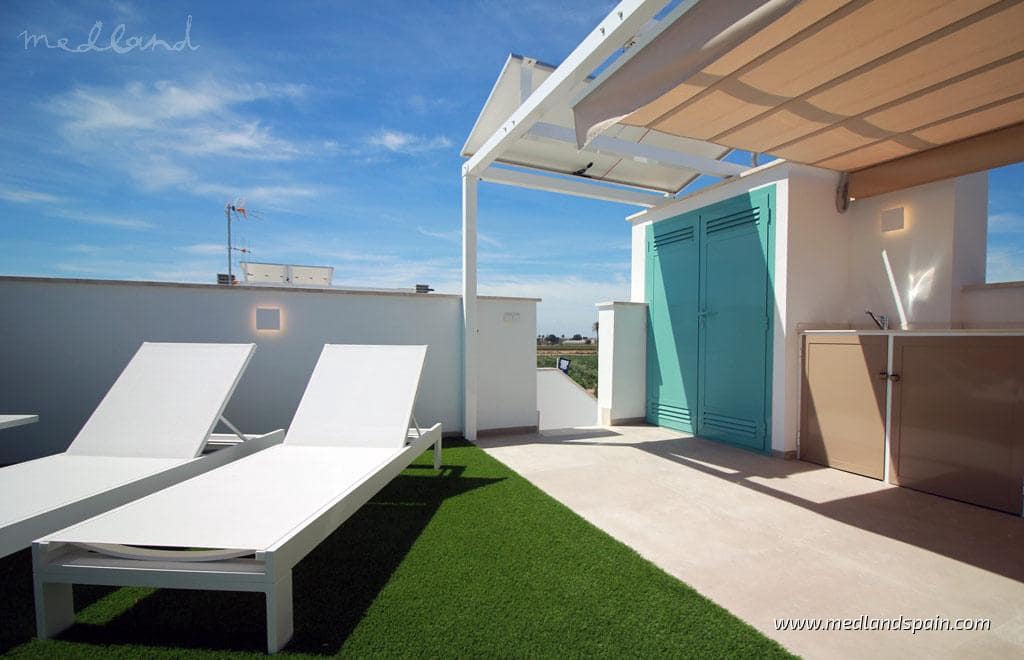 3 bedroom Apartment for sale in Torre de la Horadada with pool garage - € 385,000 (Ref: 9431626)