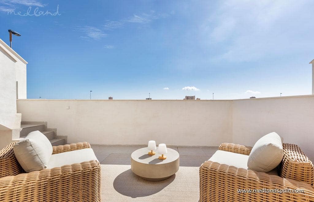 3 soveværelse Villa til salg i Santiago de la Ribera med swimmingpool garage - € 385.000 (Ref: 9431629)