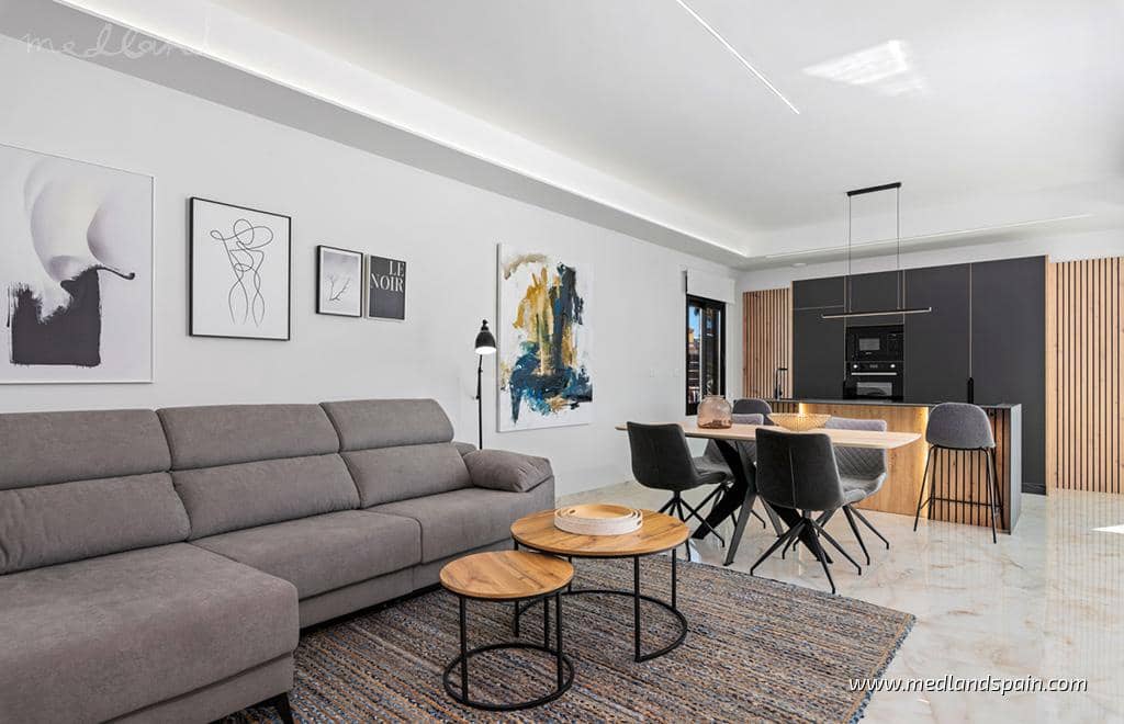 3 slaapkamer Villa te koop in Algorfa met zwembad garage - € 680.000 (Ref: 9433326)