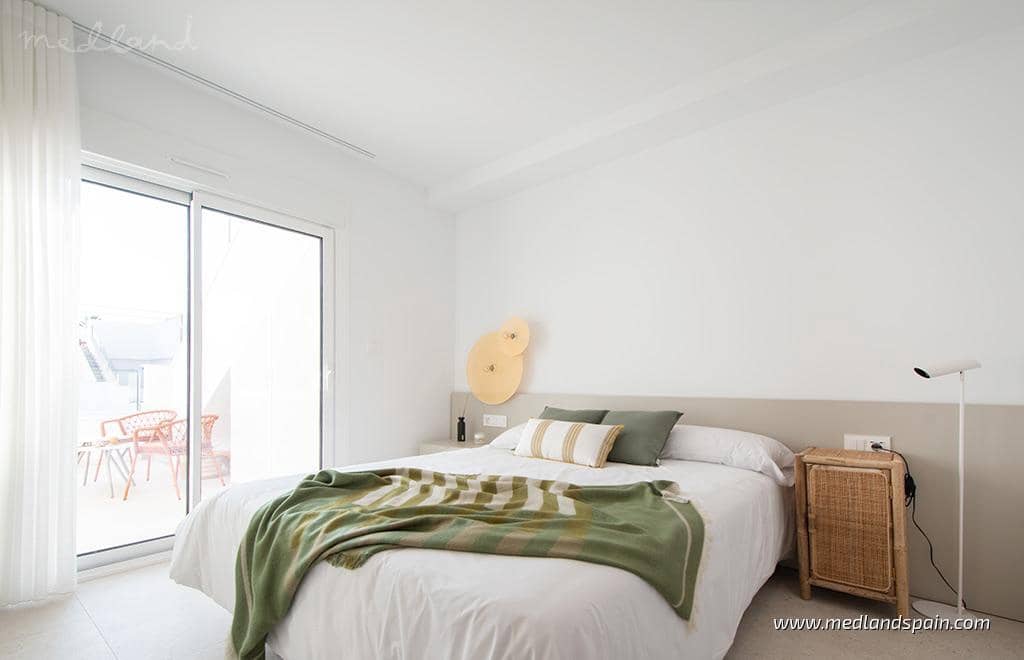 3 chambre Appartement à vendre à Pilar de la Horadada avec piscine - 395 900 € (Ref: 9437117)