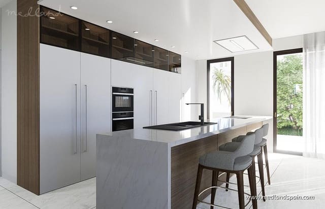 4 bedroom Villa for sale in La Zenia, Orihuela with pool garage - € 1,700,000 (Ref: 9437118)