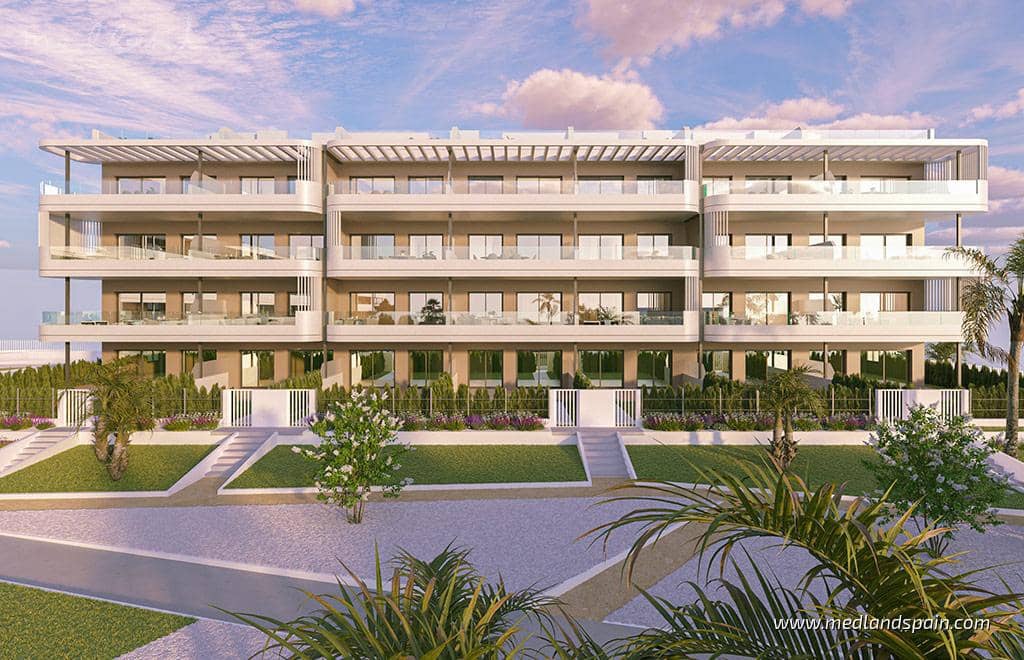 2 quarto Apartamento para venda em Torrevieja com piscina garagem - 305 000 € (Ref: 9439864)