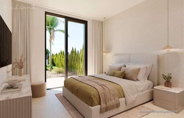 3 bedroom Villa for sale in Hacienda del Alamo, Fuente Alamo de Murcia with pool garage - € 519,900 (Ref: 9450375)