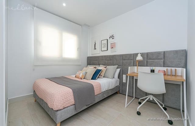 2 quarto Apartamento para venda em Los Balcones - Los Altos, Torrevieja com piscina garagem - 315 000 € (Ref: 9456132)