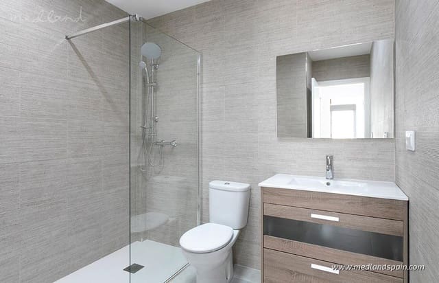 3 sypialnia Willa na sprzedaż w Daya Nueva z basenem garażem - 438 000 € (Ref: 9468283)