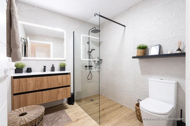 3 quarto Casa em Banda para venda em Dolores com piscina garagem - 350 000 € (Ref: 9508647)