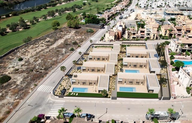 3 quarto Casa em Banda para venda em Algorfa com piscina garagem - 579 000 € (Ref: 9513532)