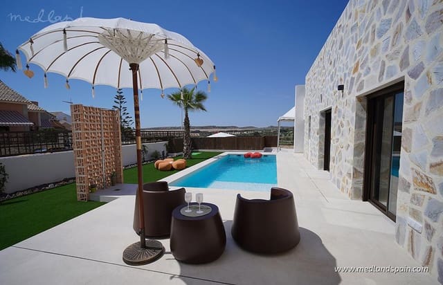3 camera da letto Villa in vendita in Algorfa con piscina garage - 589.900 € (Rif: 9513532)