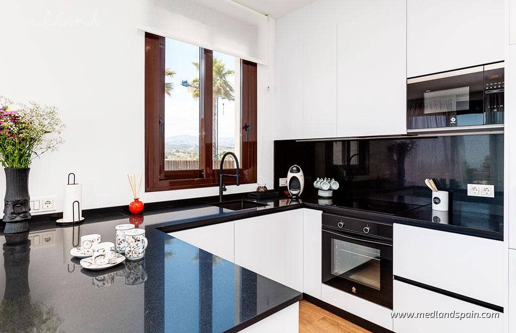 3 chambre Villa/Maison à vendre à Finestrat avec piscine garage - 735 000 € (Ref: 9513533)