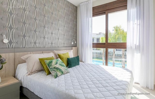 2 slaapkamer Appartement te koop in Los Balcones met zwembad garage - € 320.000 (Ref: 9513536)