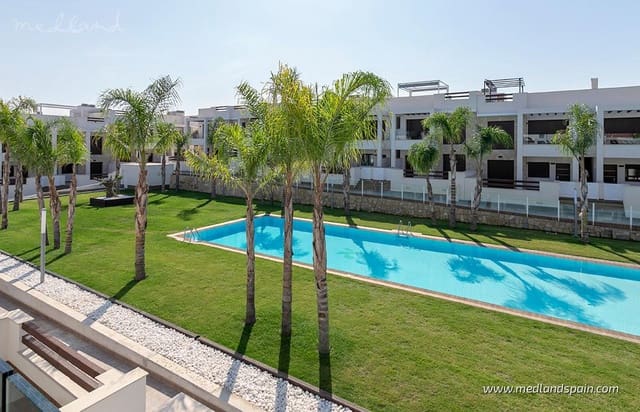 2 slaapkamer Appartement te koop in Los Balcones met zwembad garage - € 320.000 (Ref: 9513536)