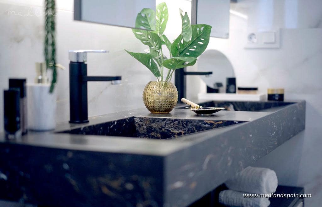 4 bedroom Villa for sale in Ciudad Quesada with pool garage - € 821,910 (Ref: 9513542)