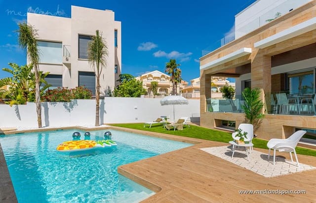 4 bedroom Villa for sale in Ciudad Quesada, Rojales with pool garage - € 821,910 (Ref: 9513542)