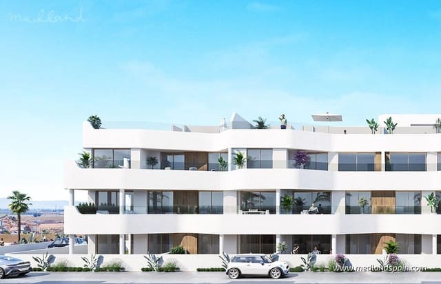 2 makuuhuone Huoneisto myytävänä paikassa Los Alcázares mukana uima-altaan 
autotalli - 292 000 € (Ref: 9519131)
