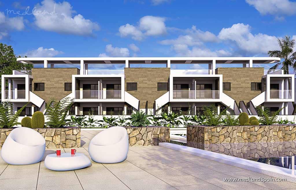 2 bedroom Apartment for sale in Pilar de la Horadada with pool garage - € 349,000 (Ref: 9524160)