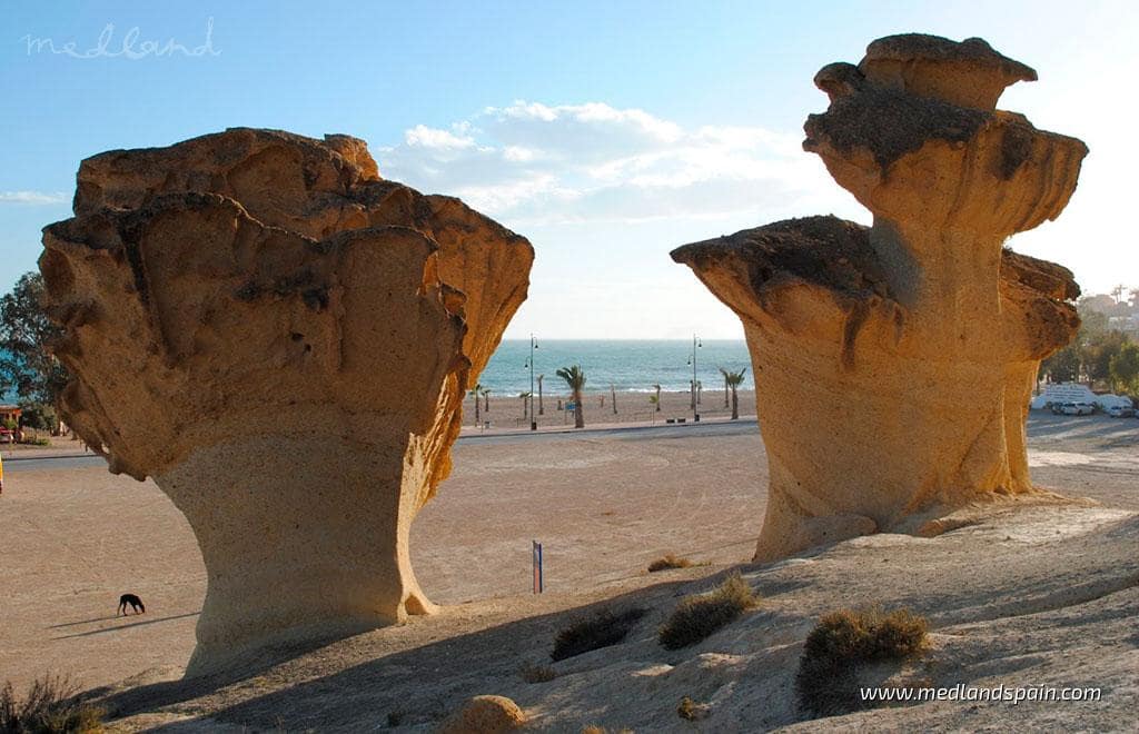 3 bedroom Villa for sale in Mazarron with pool garage - € 339,900 (Ref: 9530176)