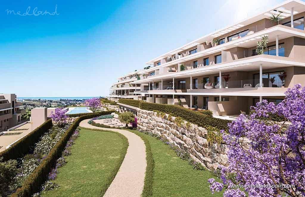 3 sypialnia Apartament na sprzedaż w Estepona z basenem garażem - 519 000 € (Ref: 9561560)