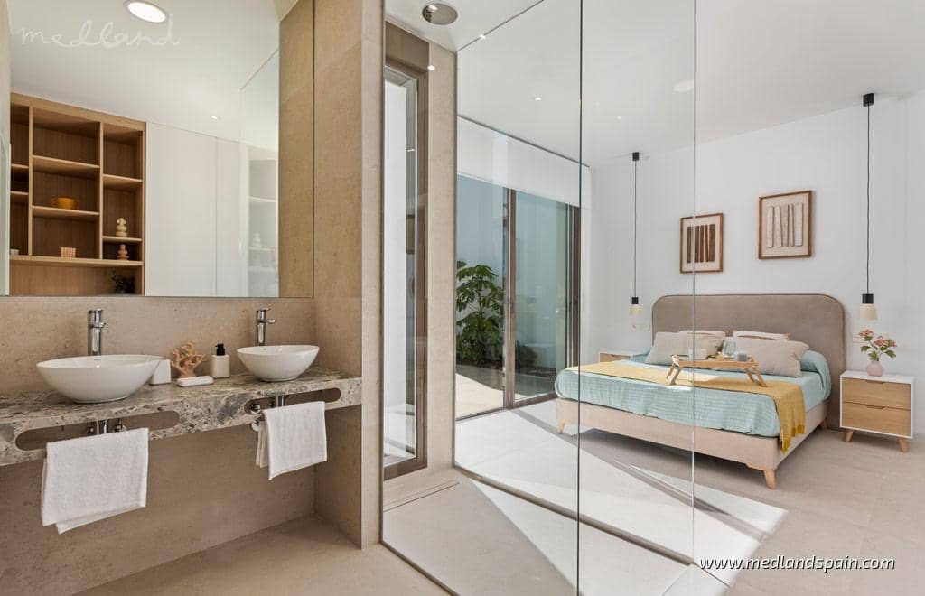 3 quarto Moradia para venda em Los Alcazares com piscina garagem - 559 900 € (Ref: 9565019)