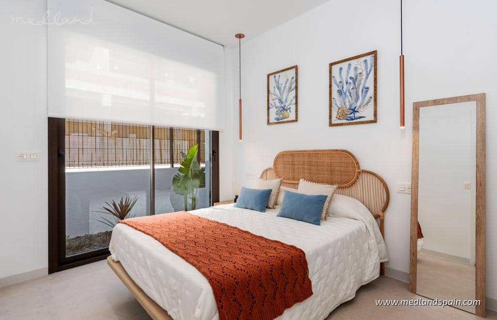 3 quarto Moradia para venda em Los Alcazares com piscina garagem - 559 900 € (Ref: 9565019)