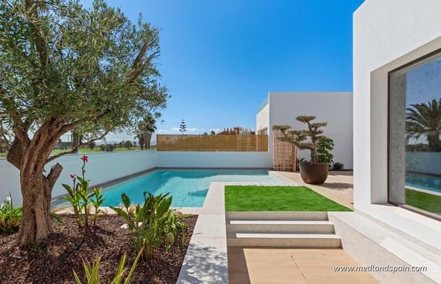 3 quarto Moradia para venda em Las Lomas de Rame - Bahía Bella, Los Alcázares com piscina garagem - 559 900 € (Ref: 9565019)