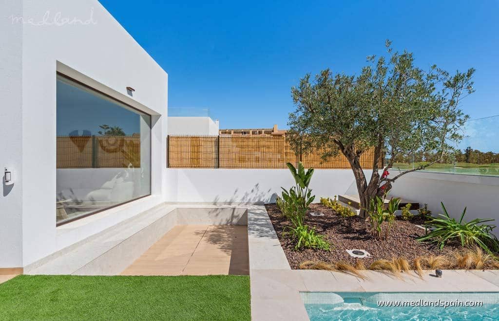 3 quarto Moradia para venda em Los Alcazares com piscina garagem - 559 900 € (Ref: 9565019)