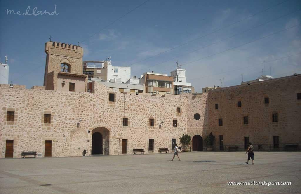 3 slaapkamer Appartement te koop in Santa Pola met zwembad garage - € 530.000 (Ref: 9568401)