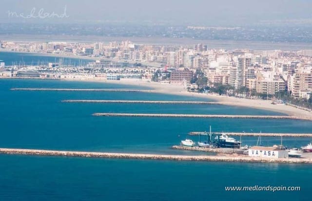 3 sypialnia Apartament na sprzedaż w Santa Pola z basenem garażem - 530 000 € (Ref: 9568401)