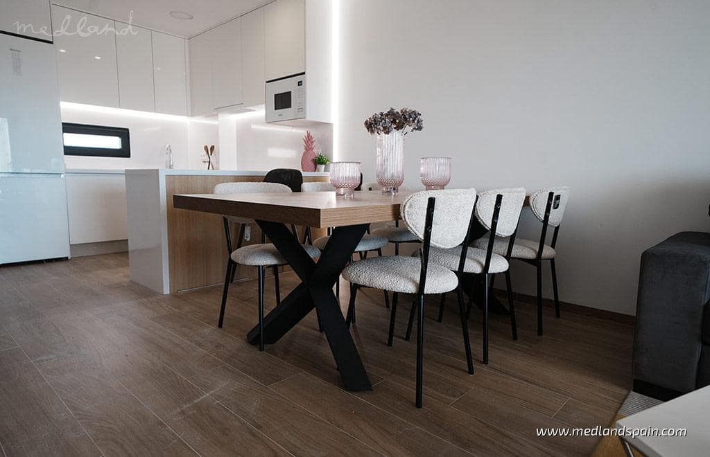 2 slaapkamer Appartement te koop in Finestrat met zwembad - € 369.900 (Ref: 9594842)