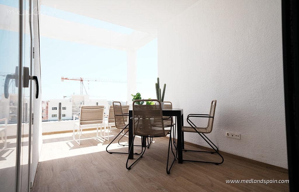 2 slaapkamer Appartement te koop in Finestrat met zwembad - € 369.900 (Ref: 9594842)