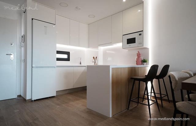 2 makuuhuone Huoneisto myytävänä paikassa Balcón de Finestrat - Terra Marina, Finestrat mukana uima-altaan - 369 900 € (Ref: 9594842)