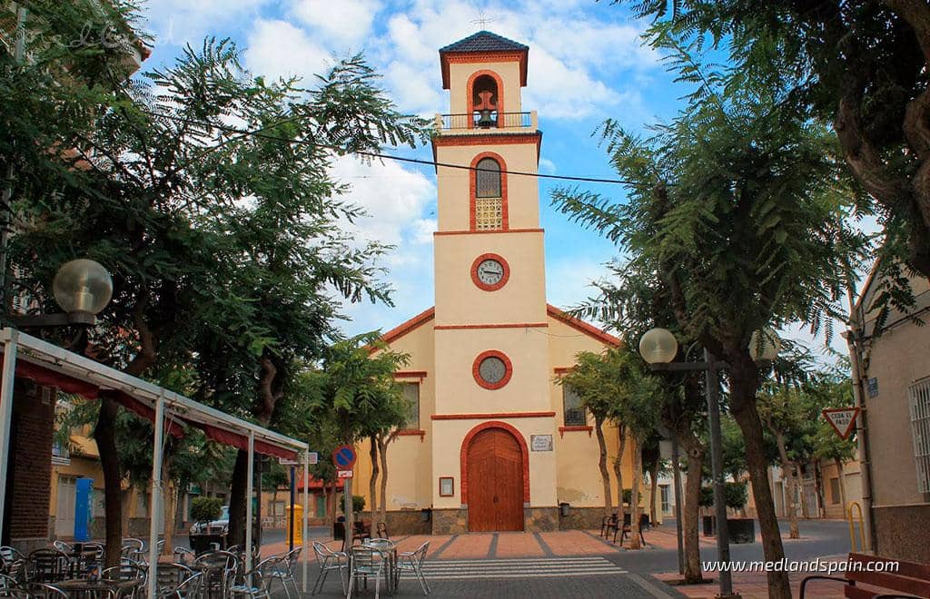 3 quarto Moradia para venda em Los Alcazares com piscina garagem - 590 000 € (Ref: 9594846)