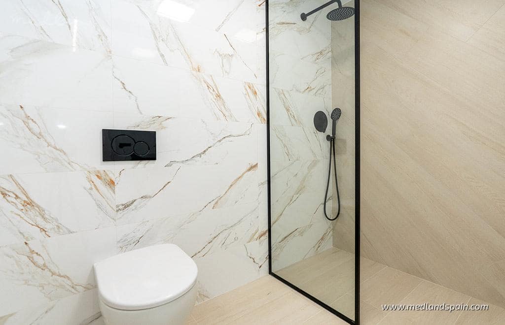 2 slaapkamer Appartement te koop in Guardamar del Segura met zwembad garage - € 249.000 (Ref: 9599246)