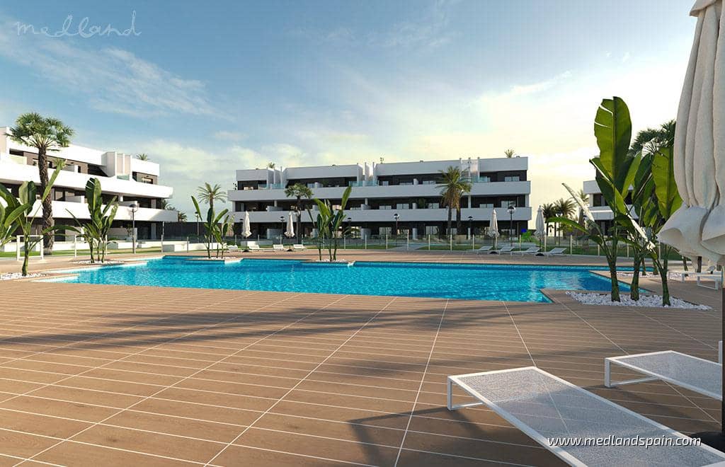 2 quarto Apartamento para venda em Guardamar del Segura com piscina garagem - 222 000 € (Ref: 9599248)