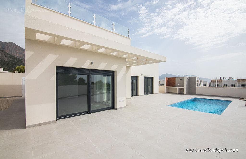 3 sypialnia Willa na sprzedaż w Polop z basenem garażem - 585 000 € (Ref: 9599249)