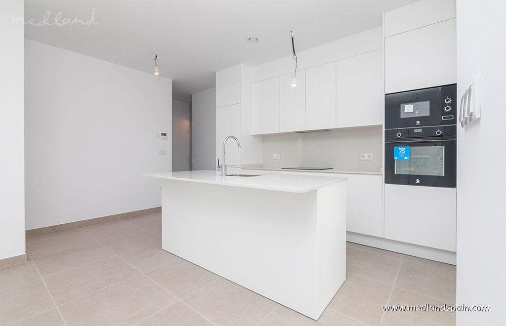 3 sypialnia Willa na sprzedaż w Polop z basenem garażem - 585 000 € (Ref: 9599249)