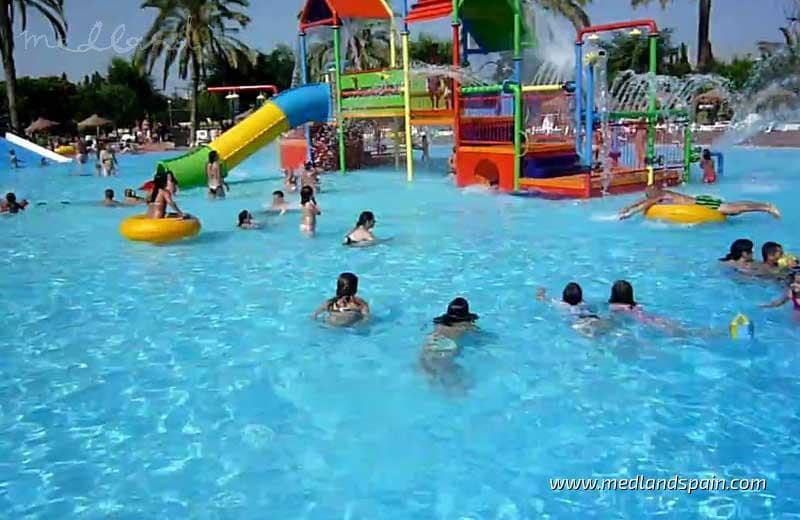 3 makuuhuone Huvila myytävänä paikassa Ciudad Quesada mukana uima-altaan 
autotalli - 766 380 € (Ref: 9611390)