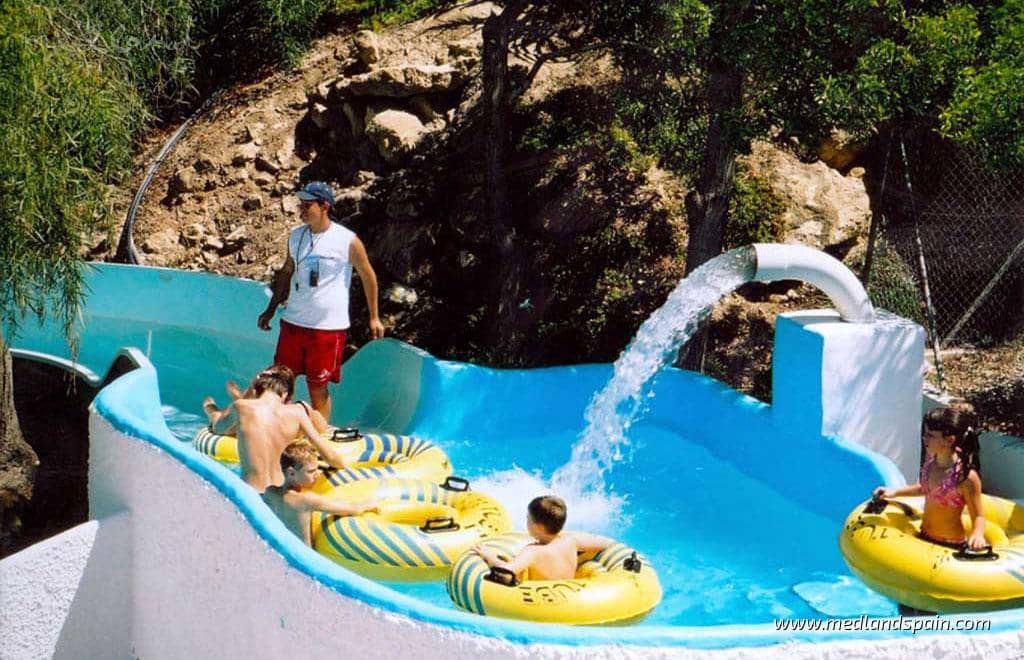 3 makuuhuone Huvila myytävänä paikassa Ciudad Quesada mukana uima-altaan 
autotalli - 766 380 € (Ref: 9611390)