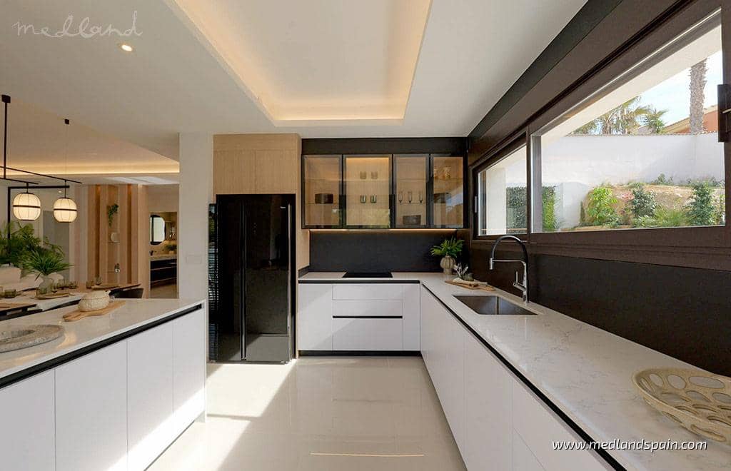 3 makuuhuone Huvila myytävänä paikassa Ciudad Quesada mukana uima-altaan 
autotalli - 871 162 € (Ref: 9611391)