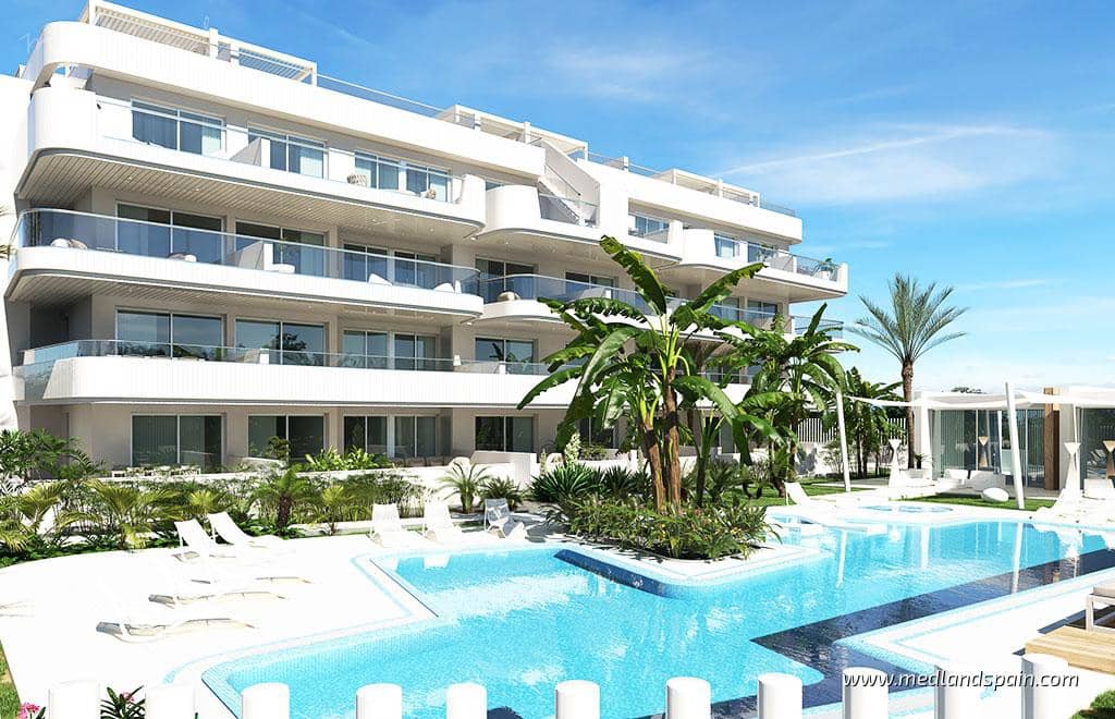 2 bedroom Apartment for sale in Cabo Roig with pool garage - € 399,000 (Ref: 9627410)